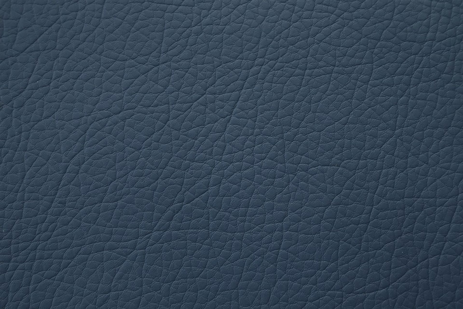 0385 Petrol Mavi
